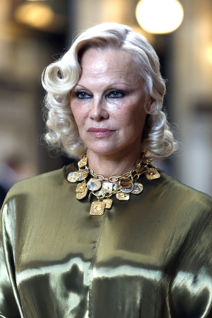 Pamela Anderson, Zmena, Makeup, Miláno, Vogue